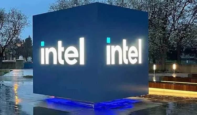 Photograph accompanying AMD's 6.5 points of x86 share bought it roughly zero extra CPUs