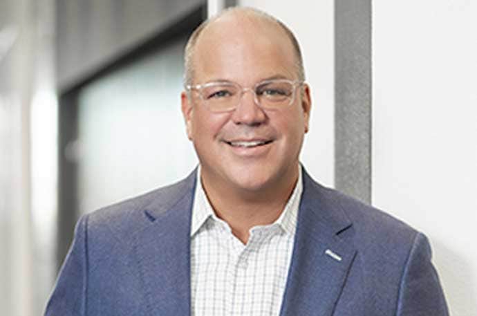 بعد أن تعطلت شركة Lumen Technologies منذ فترة طويلة بسبب بيع Cisco، أصبح القائد الشريك جيف شاريتس هو مدير علاقات العملاء الجديد الخاص بها