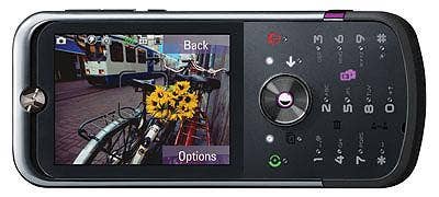 Motorola Motozine ZN5 Is More Camera Than Phone | CRN